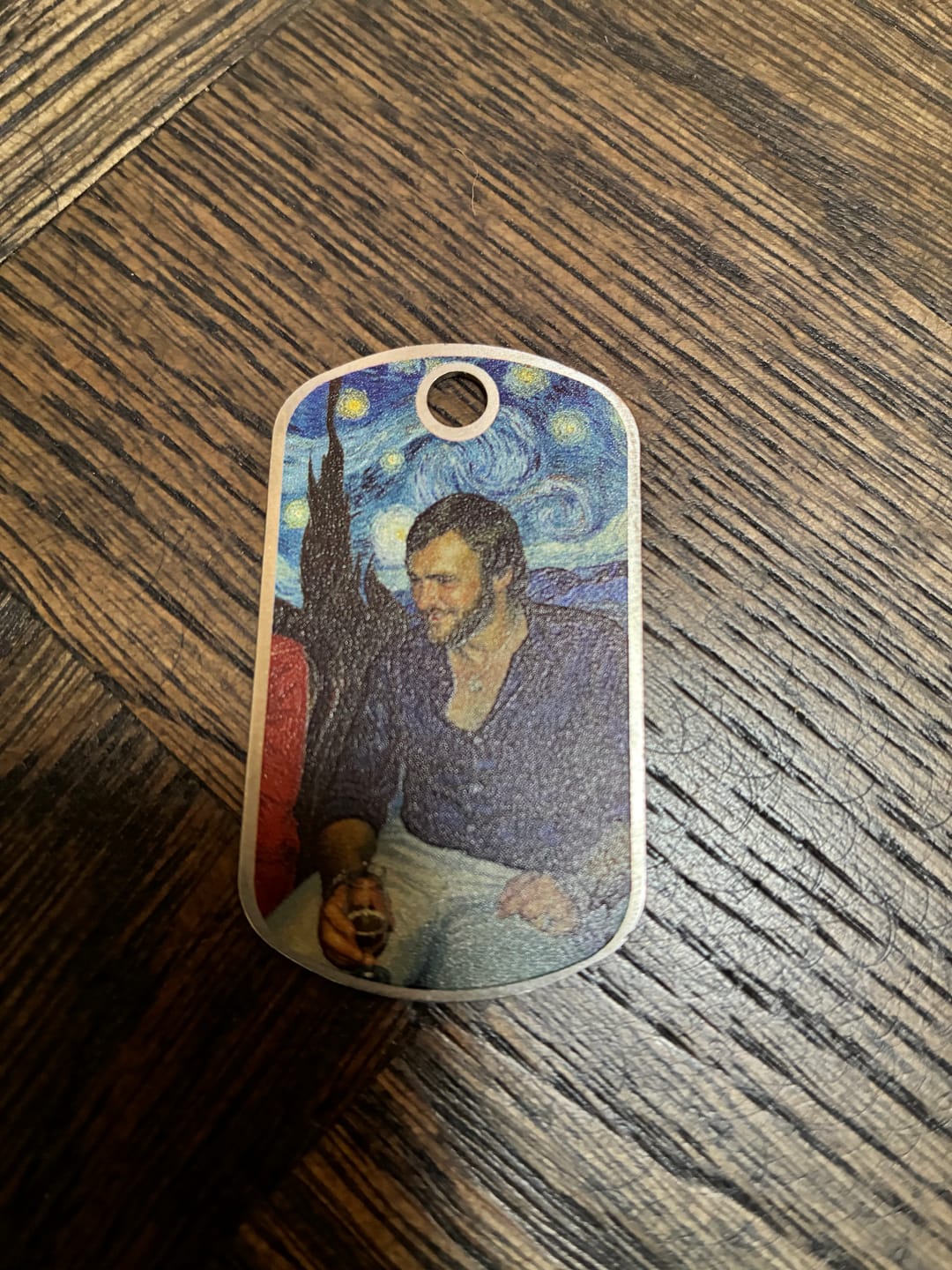 Customer photo review of Ons jubileum (Van Gogh-stijl) - Gepersonaliseerde metalen sleutelhanger