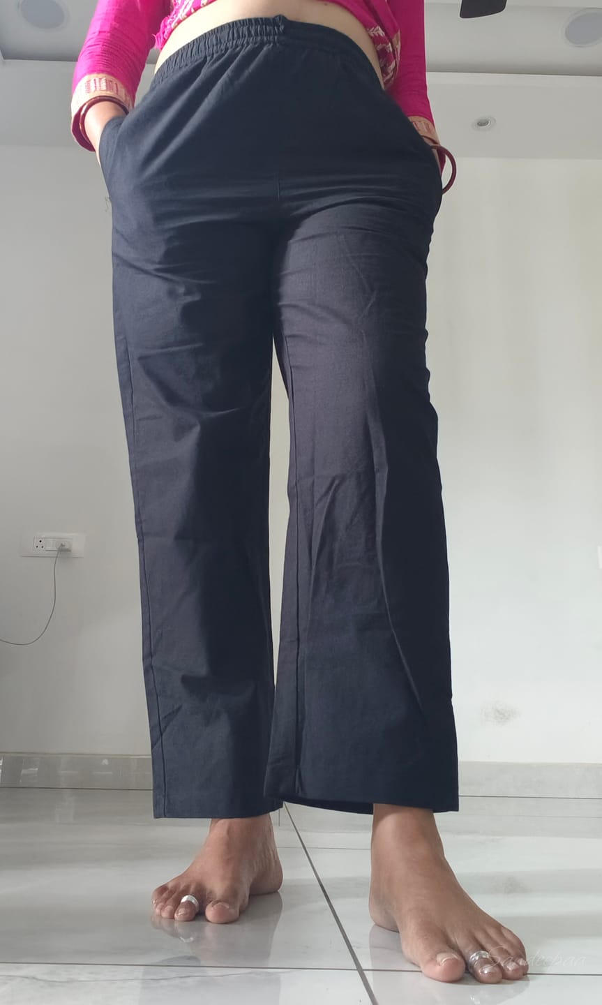 Customer photo review of Women Black Cotton Straight Pant