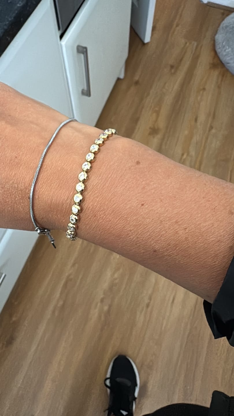 Customer photo review of Classic Bezel Tennis Bracelet
