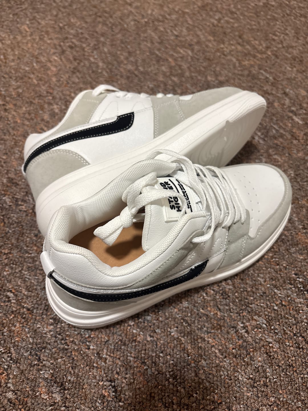 Customer photo review of ELEVATESHOES IMPACT
