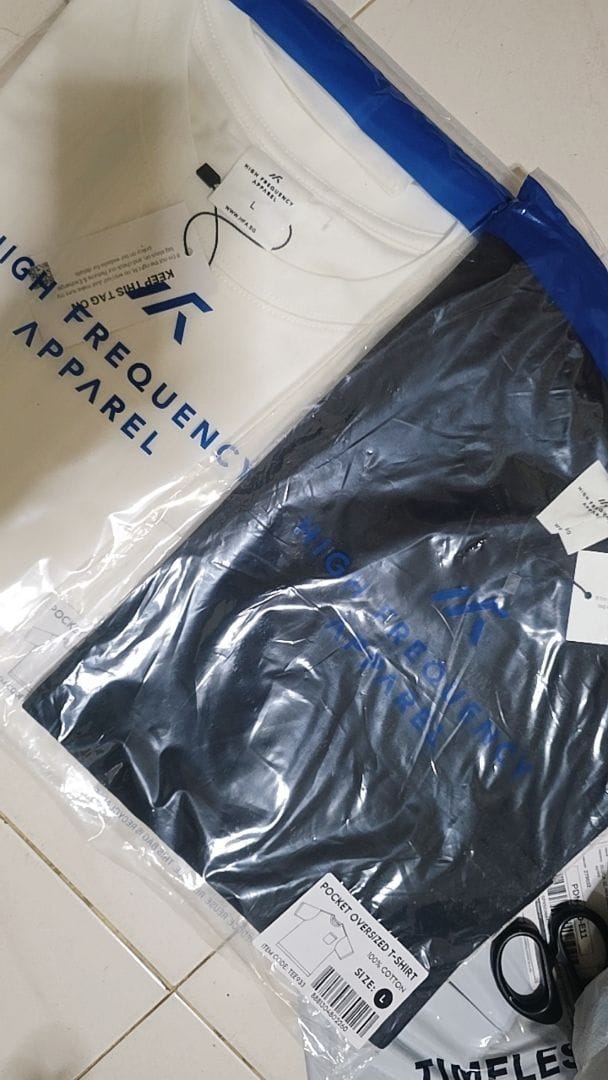 Customer photo review of Pocket Oversized T-shirt 270GSM