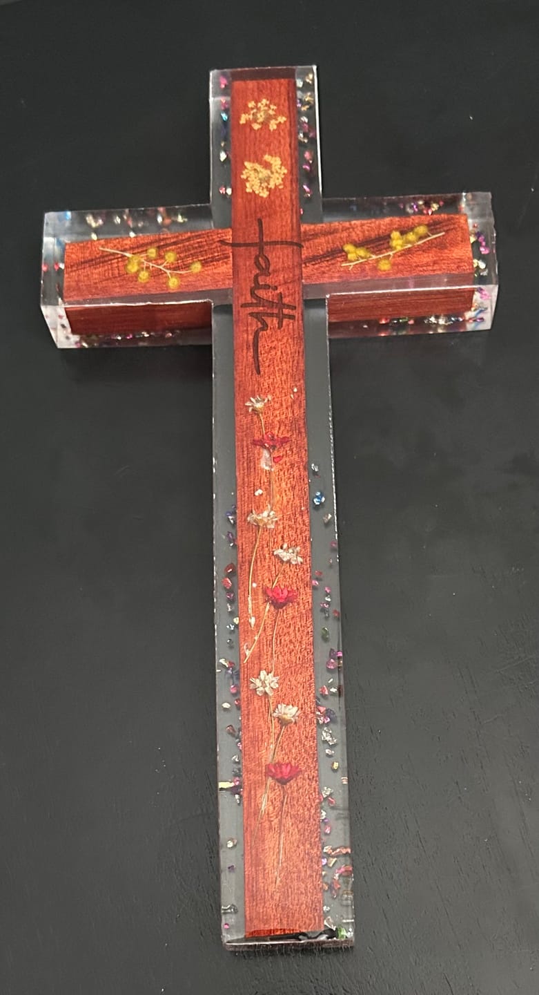 Customer photo review of 12x6x1" Cross Silicone Mold For Epoxy Resin - Medium Cross Mold