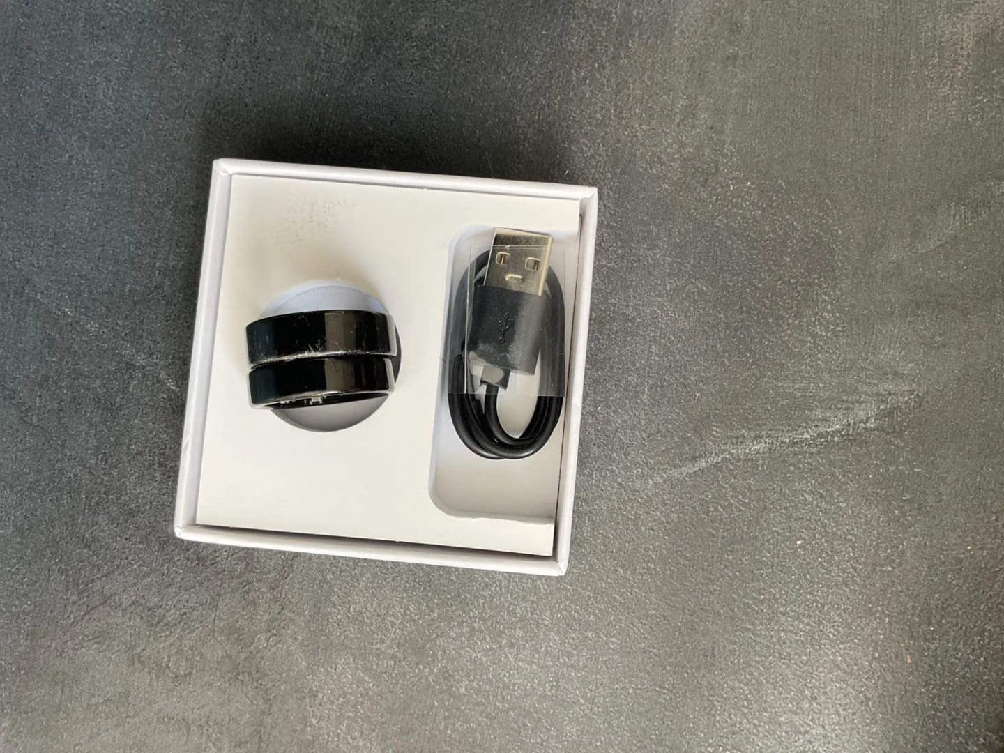 Customer photo review of Aura Ring