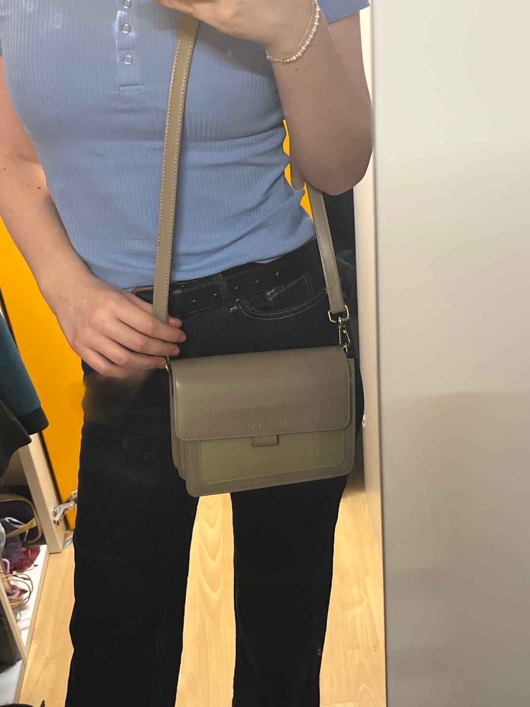 Customer photo review of VALDA - TAUPE