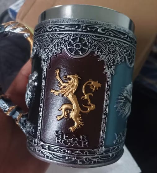 Customer photo review of Taza de  Game Of Thrones Coleccionable