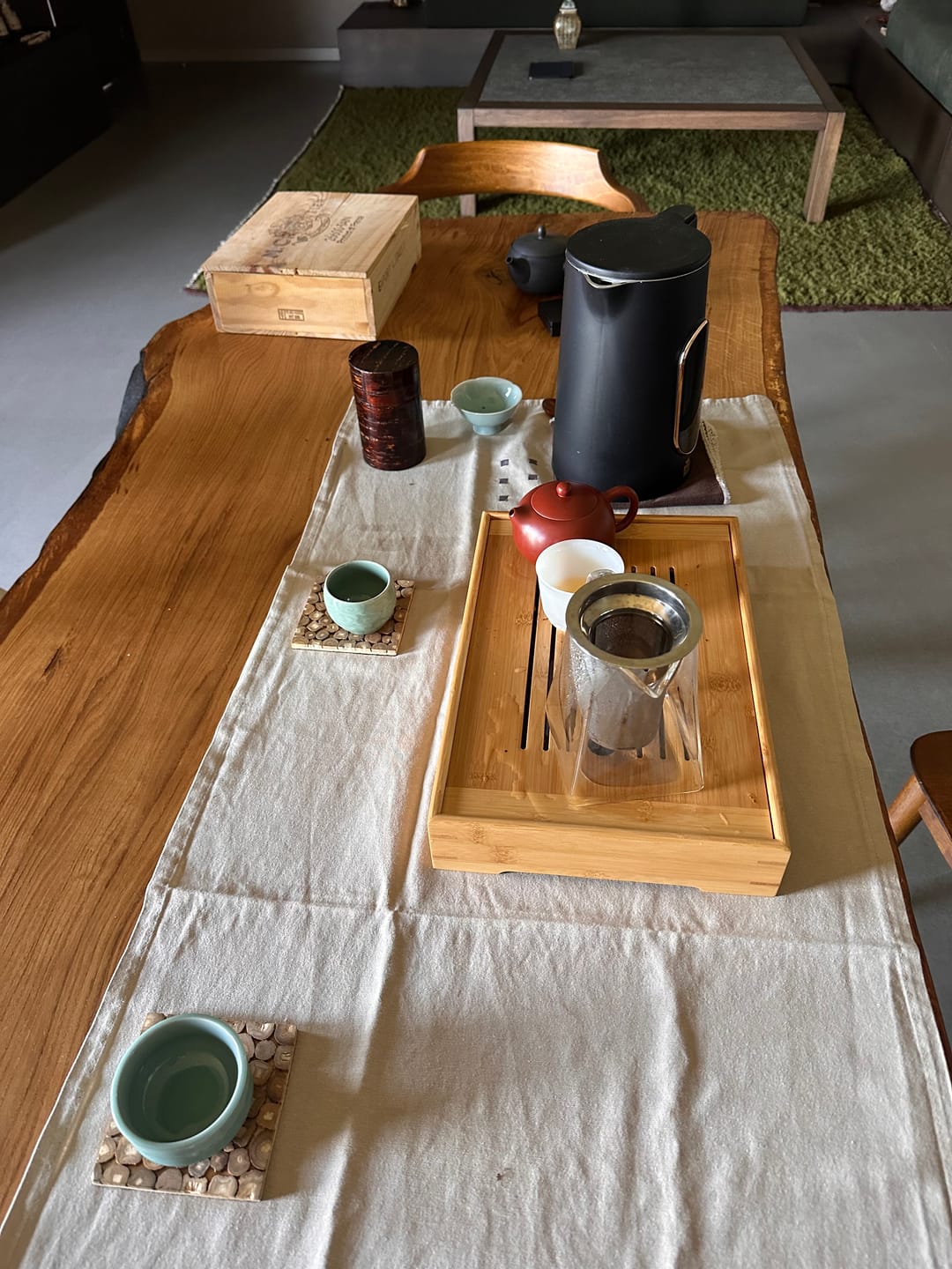 Customer photo review of Lincang Ancient Arbor Sheng Pu-erh Tea Cake (2019, 357g) – Mid-Aged Raw Pu-erh from Yunnan