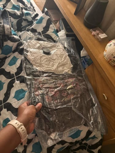 Customer photo review of MORETRA Travel Compression Kits