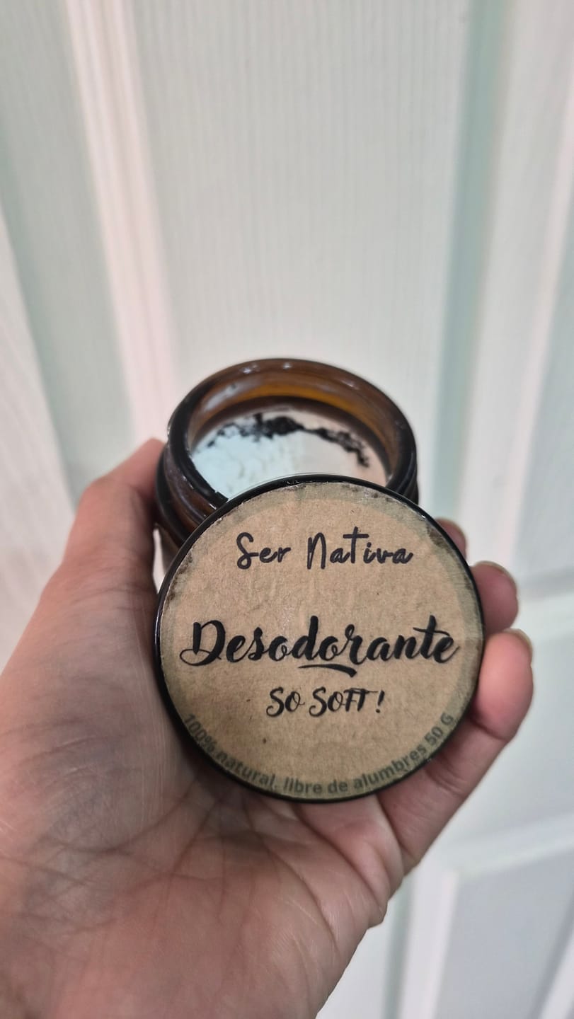 Customer photo review of Desodorante natural So Soft