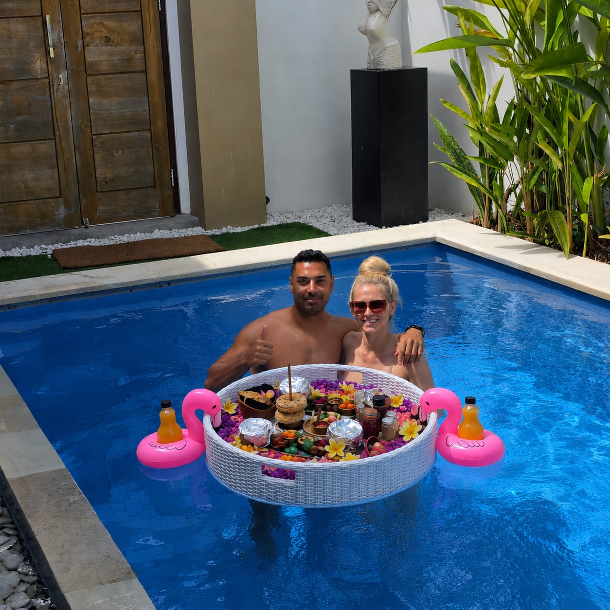 Customer photo review of 🇺🇸 Floating American Breakfast