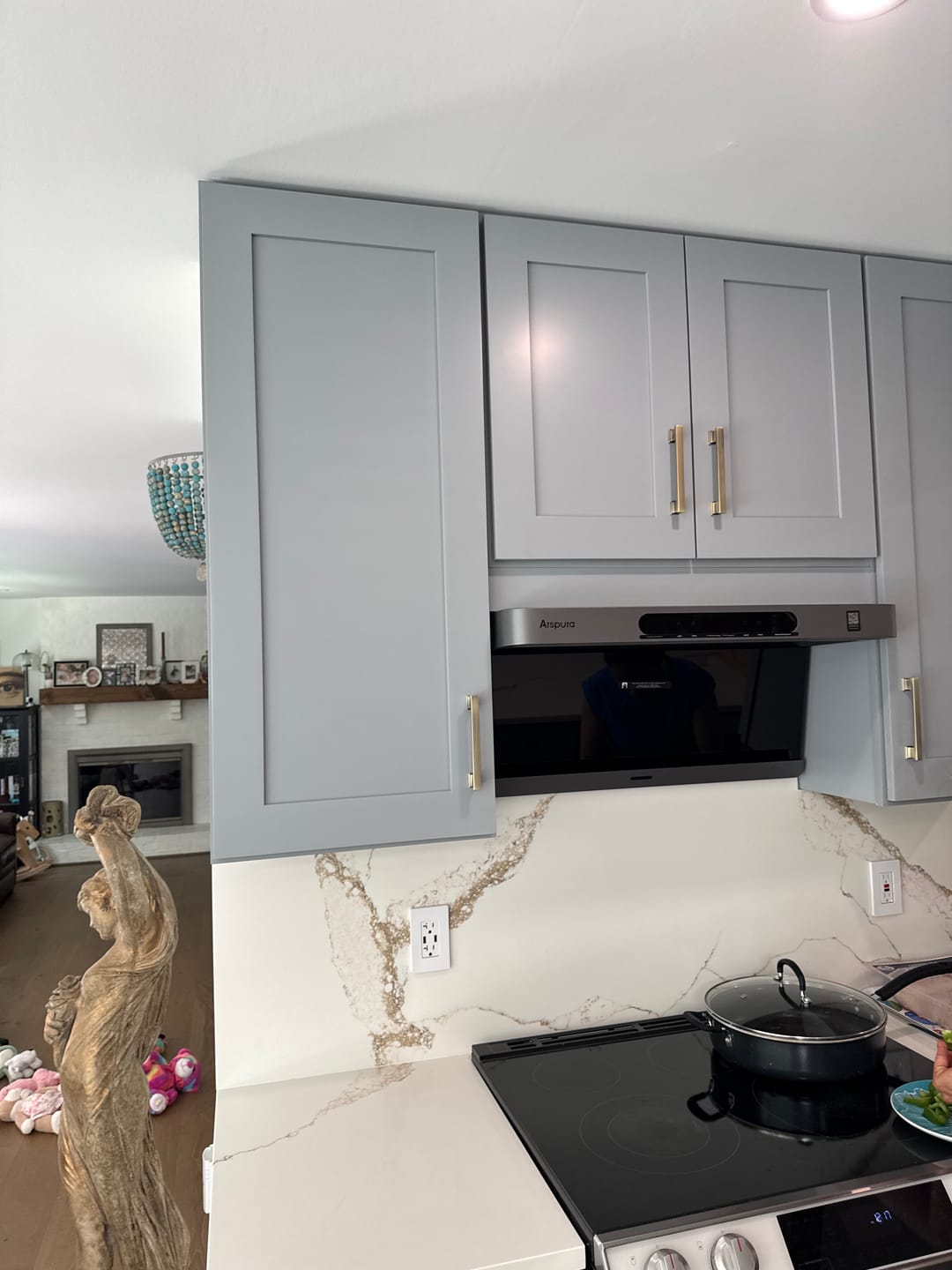 Customer photo review of Arspura 30'' F1 High-Velocity Range Hood