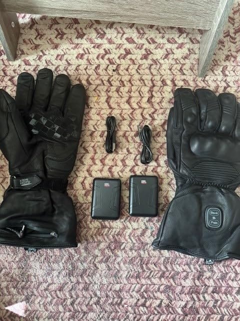 Customer photo review of Heated Motorcycle Gloves Sheepskin 7.4V Battery Waterproof Touchscreen