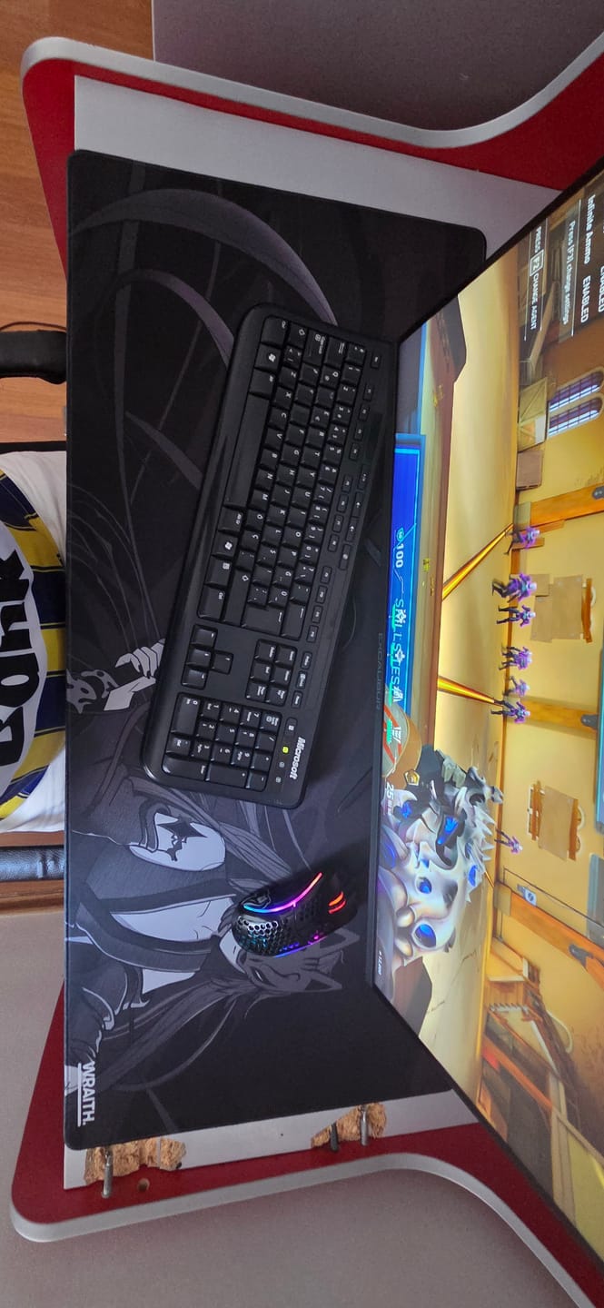 Customer photo review of Wraith Kitsune Edition Deskmat