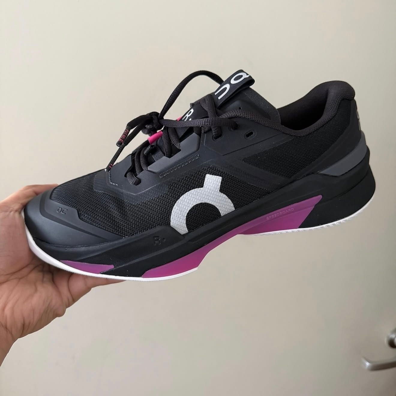 Customer photo review of Roger Pro Fire Black | Pink - RFV-BLACK
