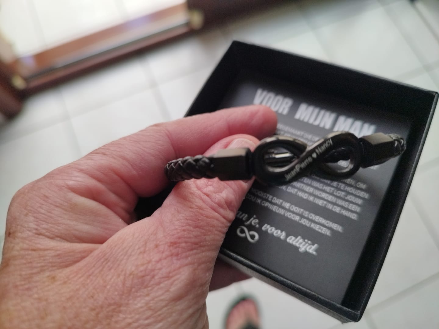 Customer photo review of Gepersonaliseerde Armband "Voor Mijn Man"