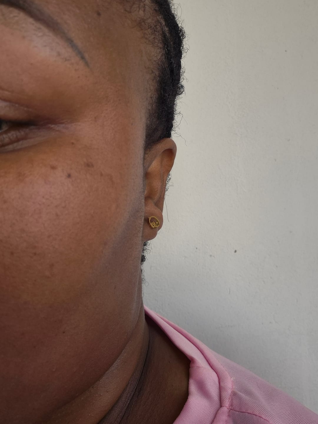 Customer photo review of Mini Era Logo Studs