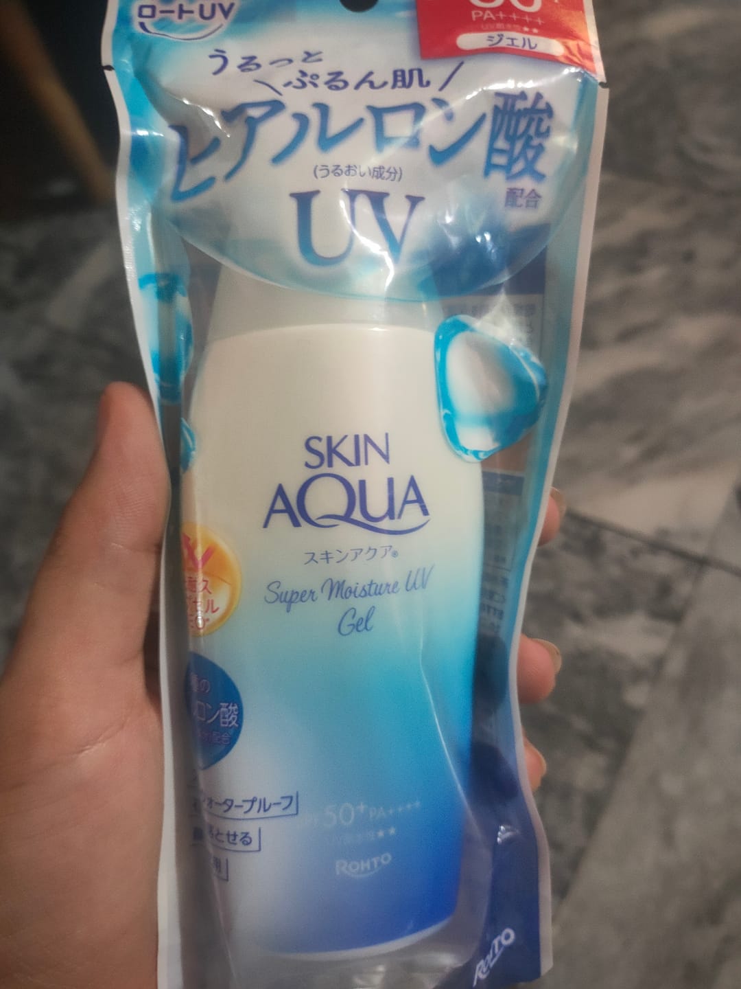 Customer photo review of Skin Aqua Super Moisture UV Gel 110g – Value Size Sunscreen SPF50+ PA++++