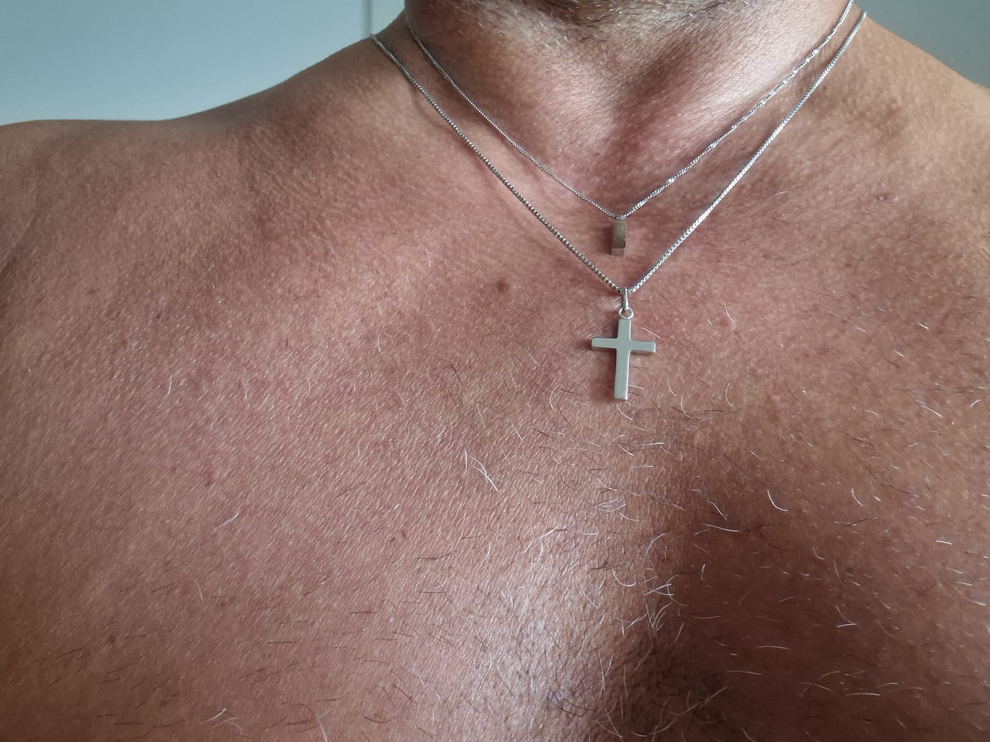 Customer photo review of Minimalistic Cuban Stab Pendant - Silber
