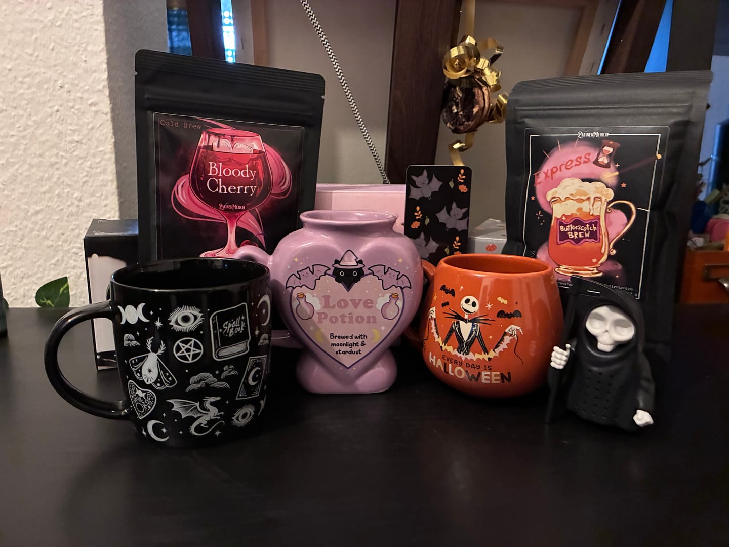 Customer photo review of MoonElly Lesezeichen – Witchy & Cozy (6 Varianten)