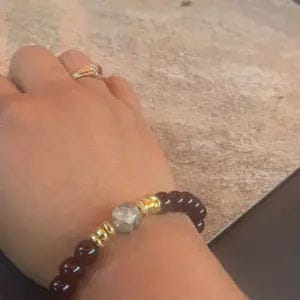 Customer photo review of FuAttract Wealth Attraction & Good Fortune Red Agate Fashion Prosperity Bracelet