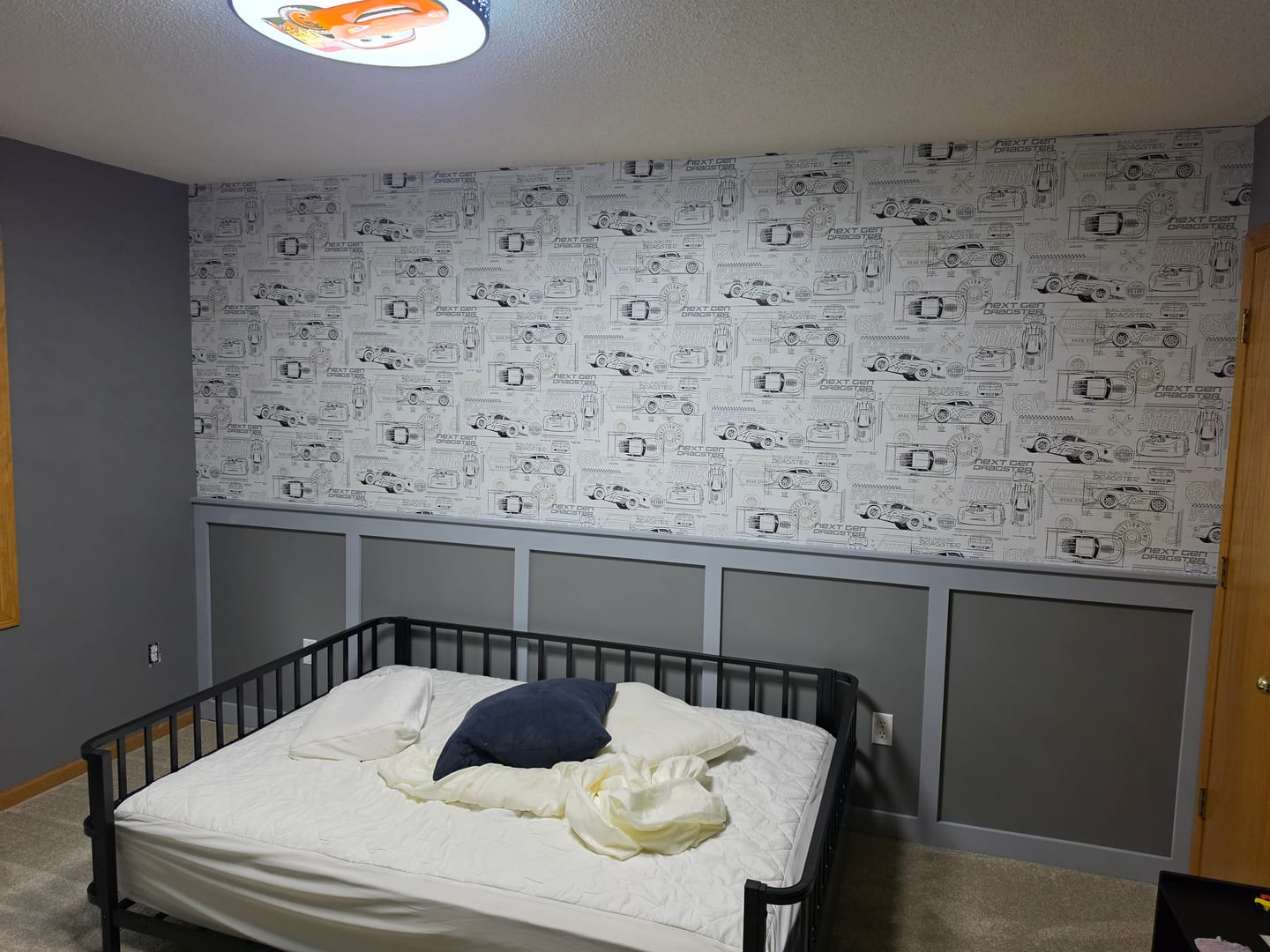 Customer photo review of Cartoon Car Patterned Round Ceiling Lamp Iron Boy's Bedroom LED Flushmount Lighting in Blue