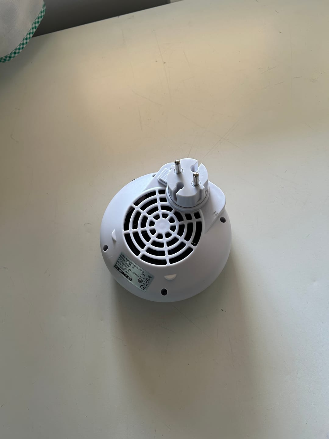 Customer photo review of minicalefactor termocerámico portatil