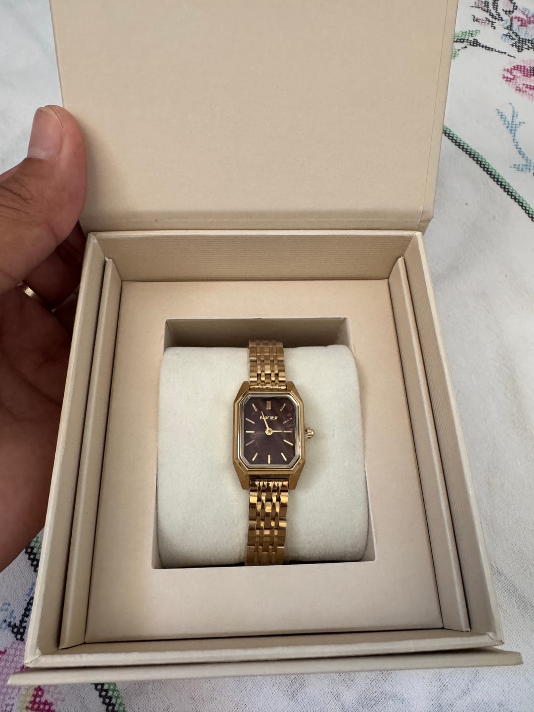 Customer photo review of Isabell Petite Gold Burgundy