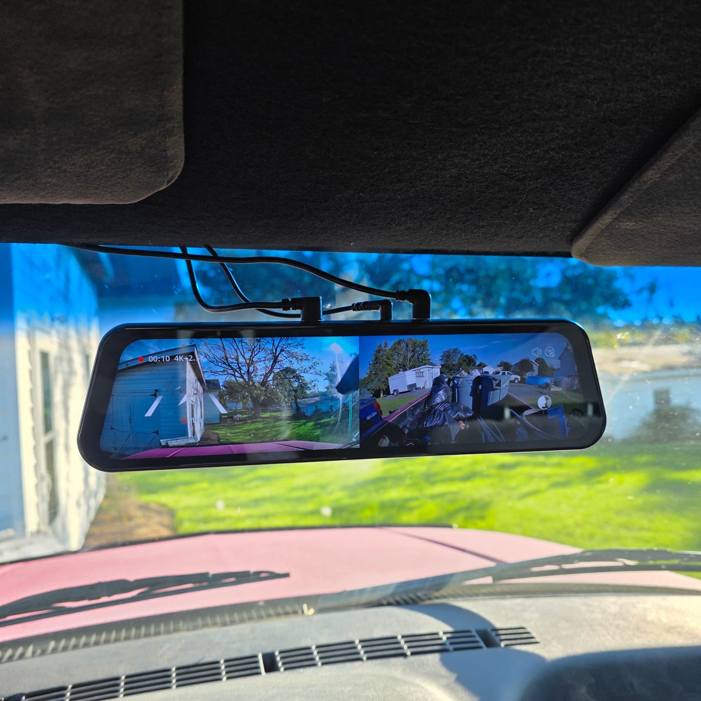 Customer photo review of WOLFBOX G900Pro 12MP WiFi Touch Screen Rear View Mirror Dash Cam Smart Mirror