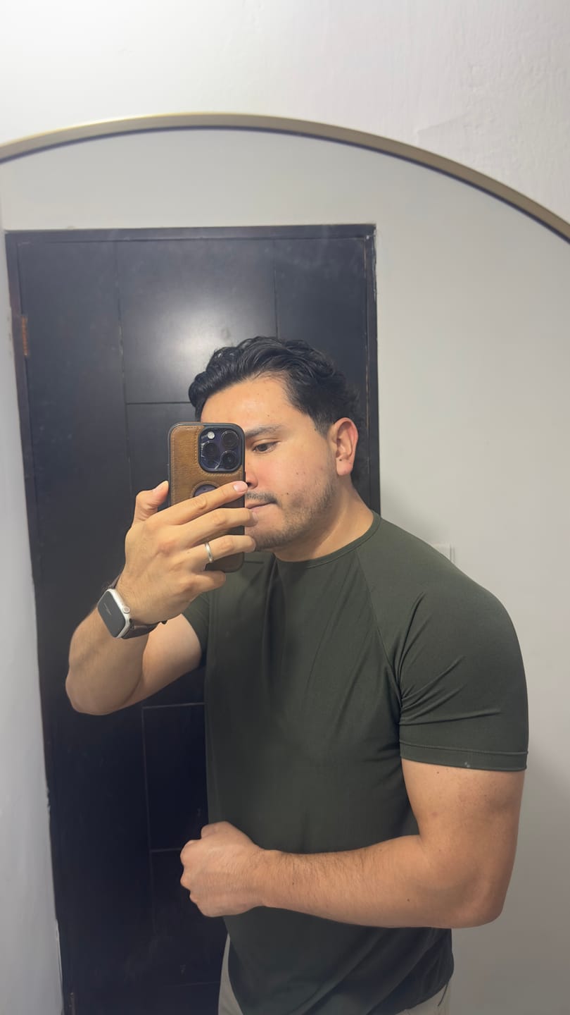 Customer photo review of Training Sport Tee - Army Green