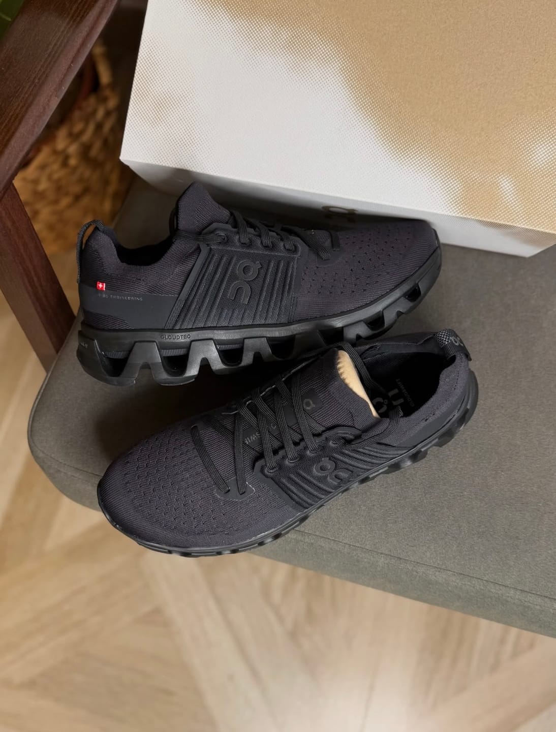Customer photo review of Cloud Swift 4 Black - CSB