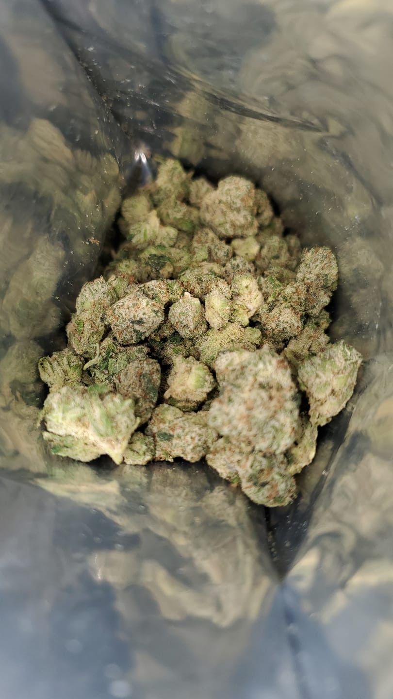 Customer photo review of Zkittlez THCA Flower (Budget)