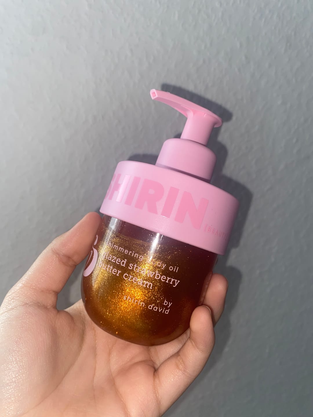 Customer photo review of Shimmering Body Oil Glazed Strawberry Butter Cream