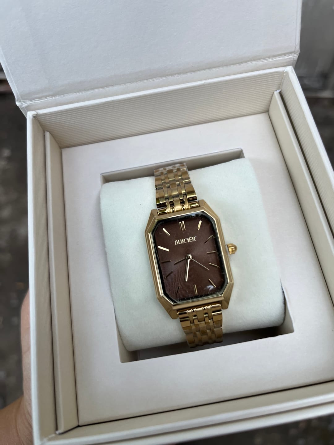 Customer photo review of Isabell Gold Brown