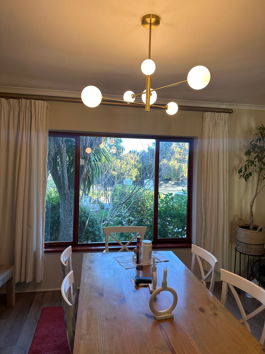 Customer photo review of Balance Chandelier 6 Light Black or Gold
