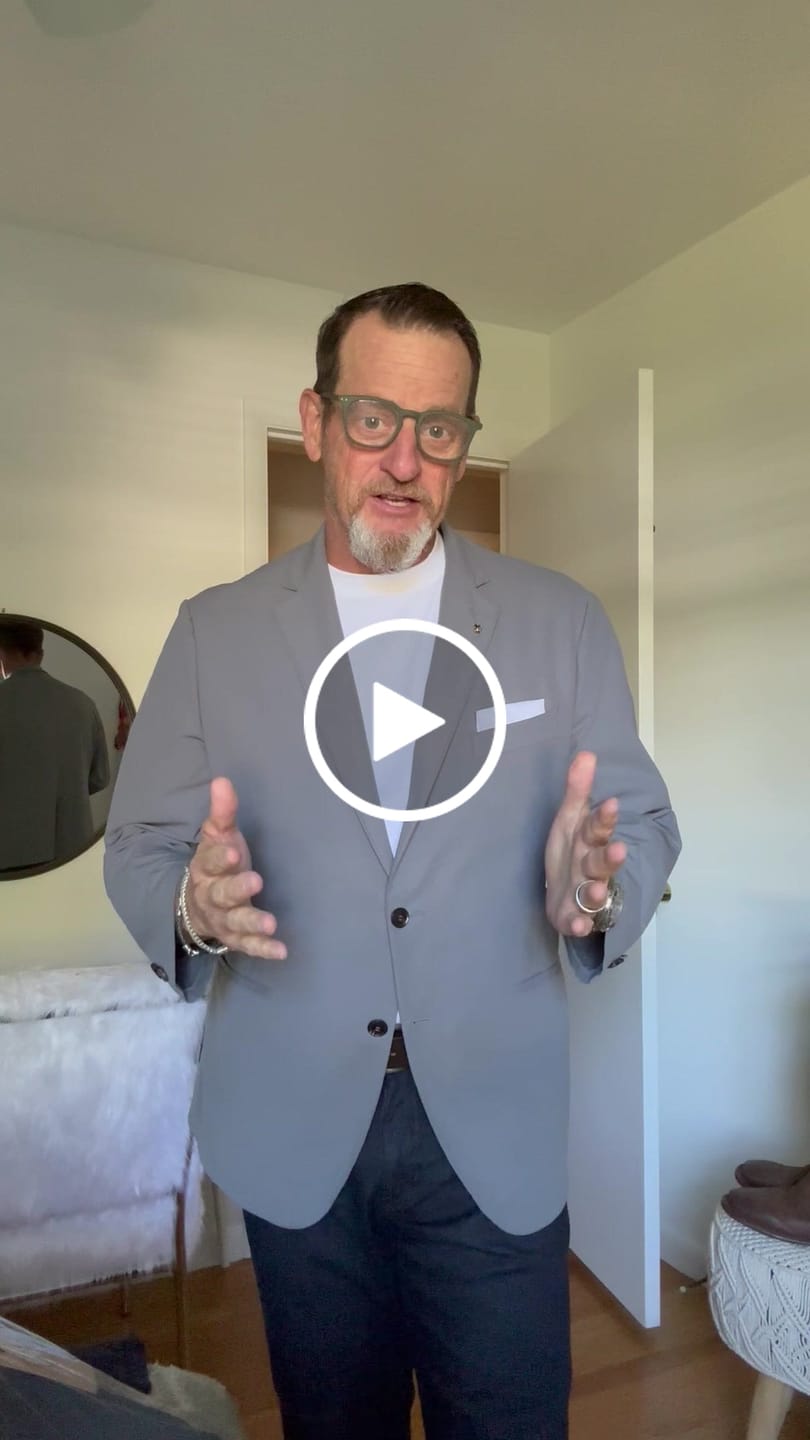 Customer video review of Mock Neck T-Shirt