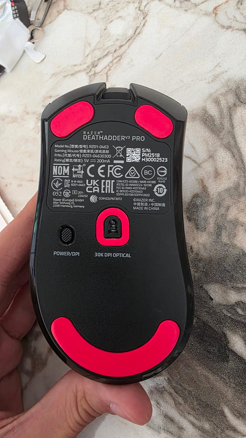 Customer photo review of X-Raypad Obsidian Mouse Skates