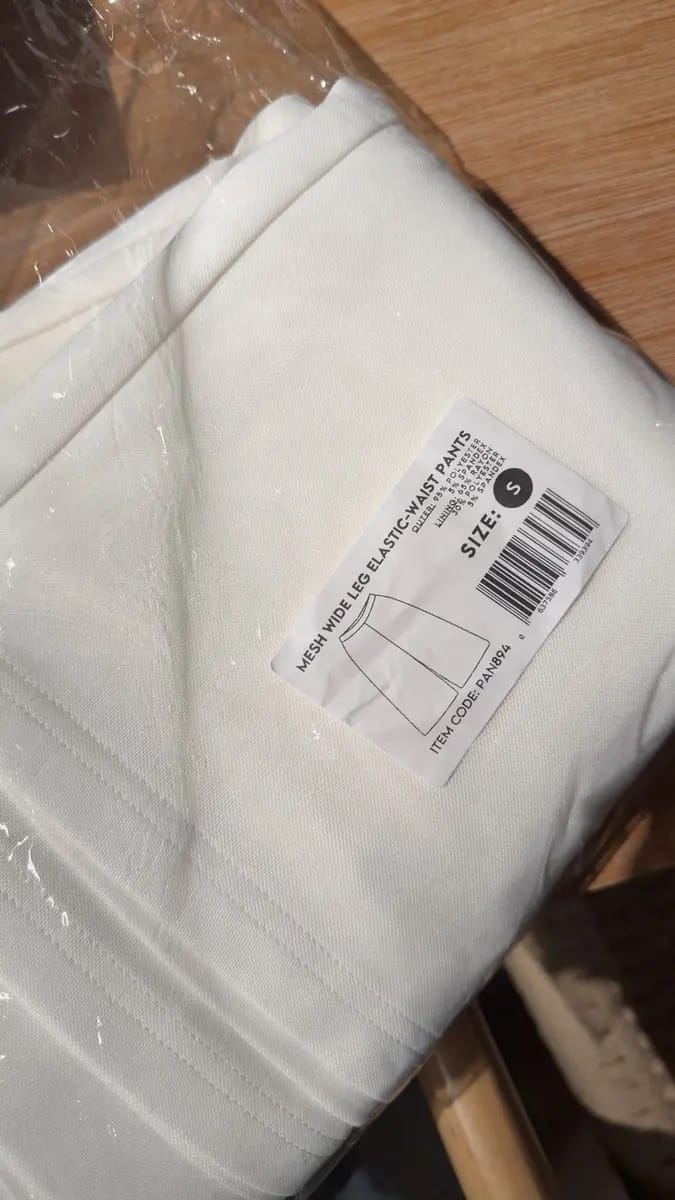 Customer photo review of Mesh Wide Leg Elastic-Waist Pants