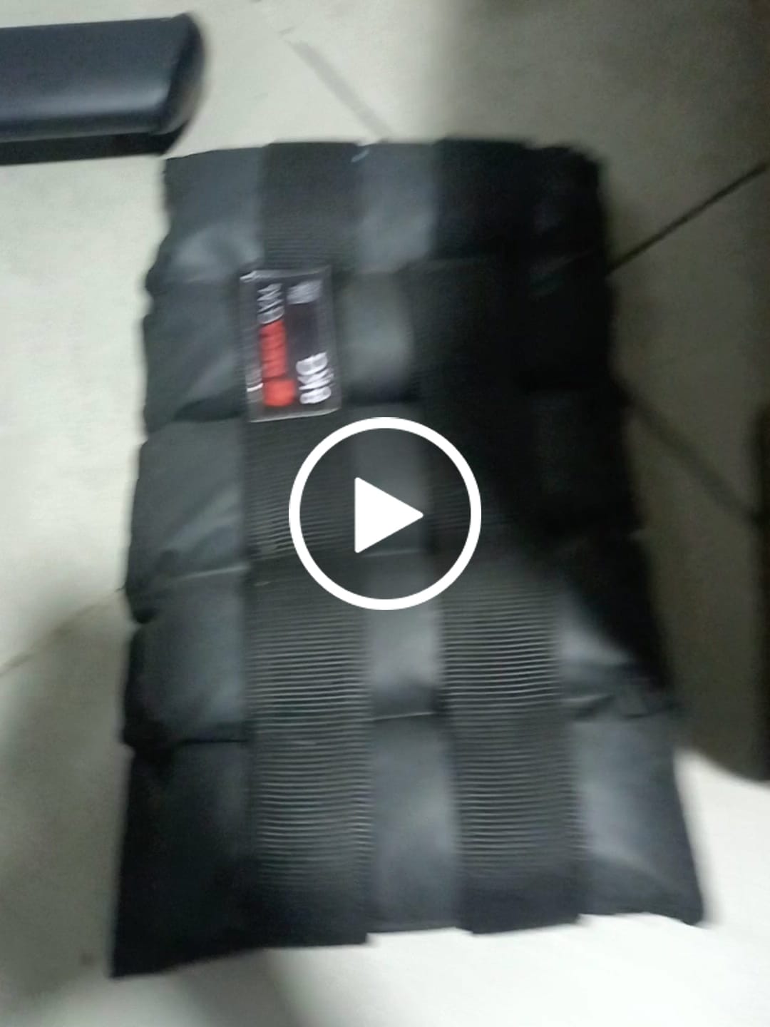 Customer video review of Caneleiras Tornozeleiras De Peso
