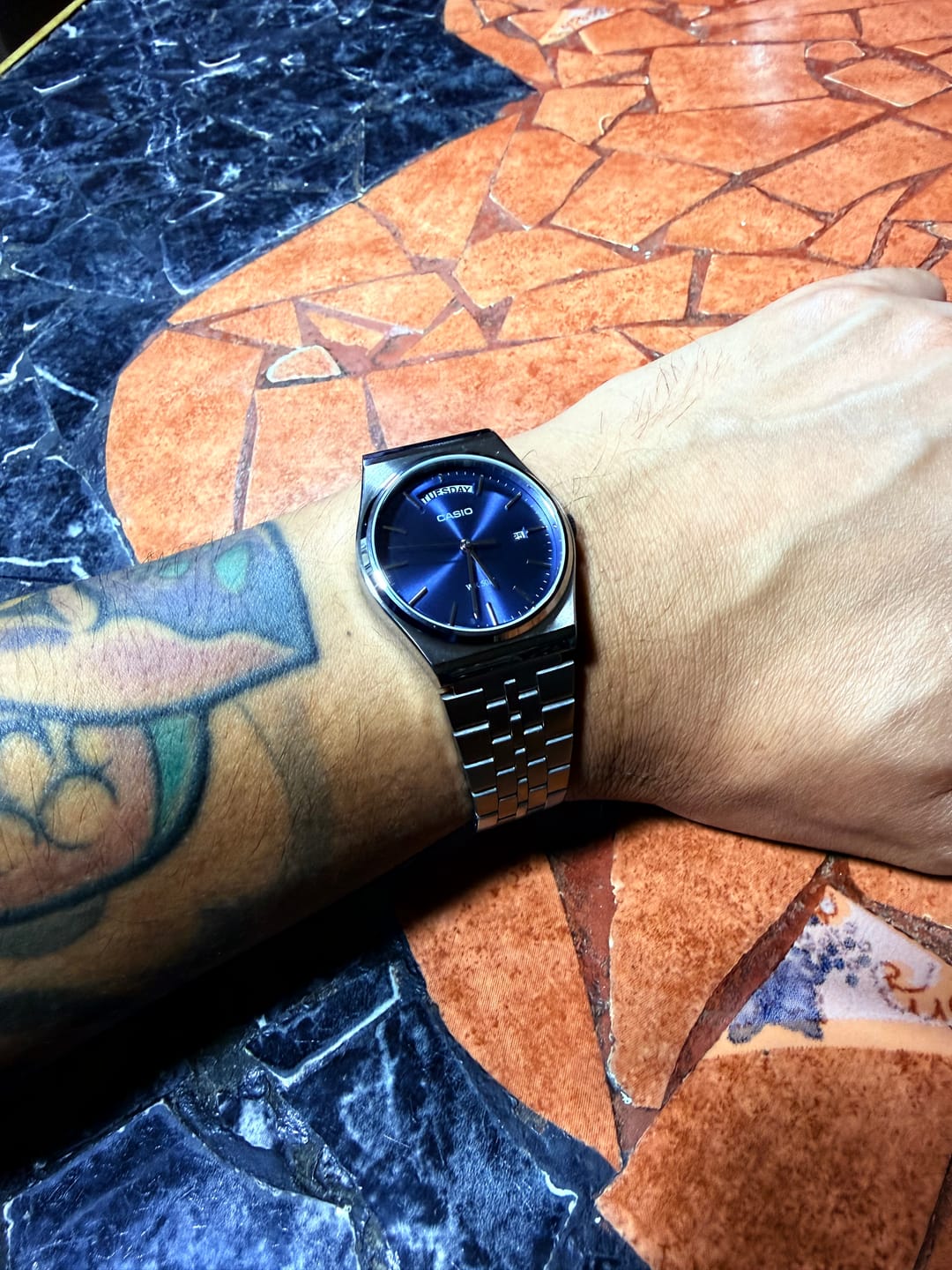 Customer photo review of Reloj Casio Análogo MTP-B146D-2A Calendario Superior Azul