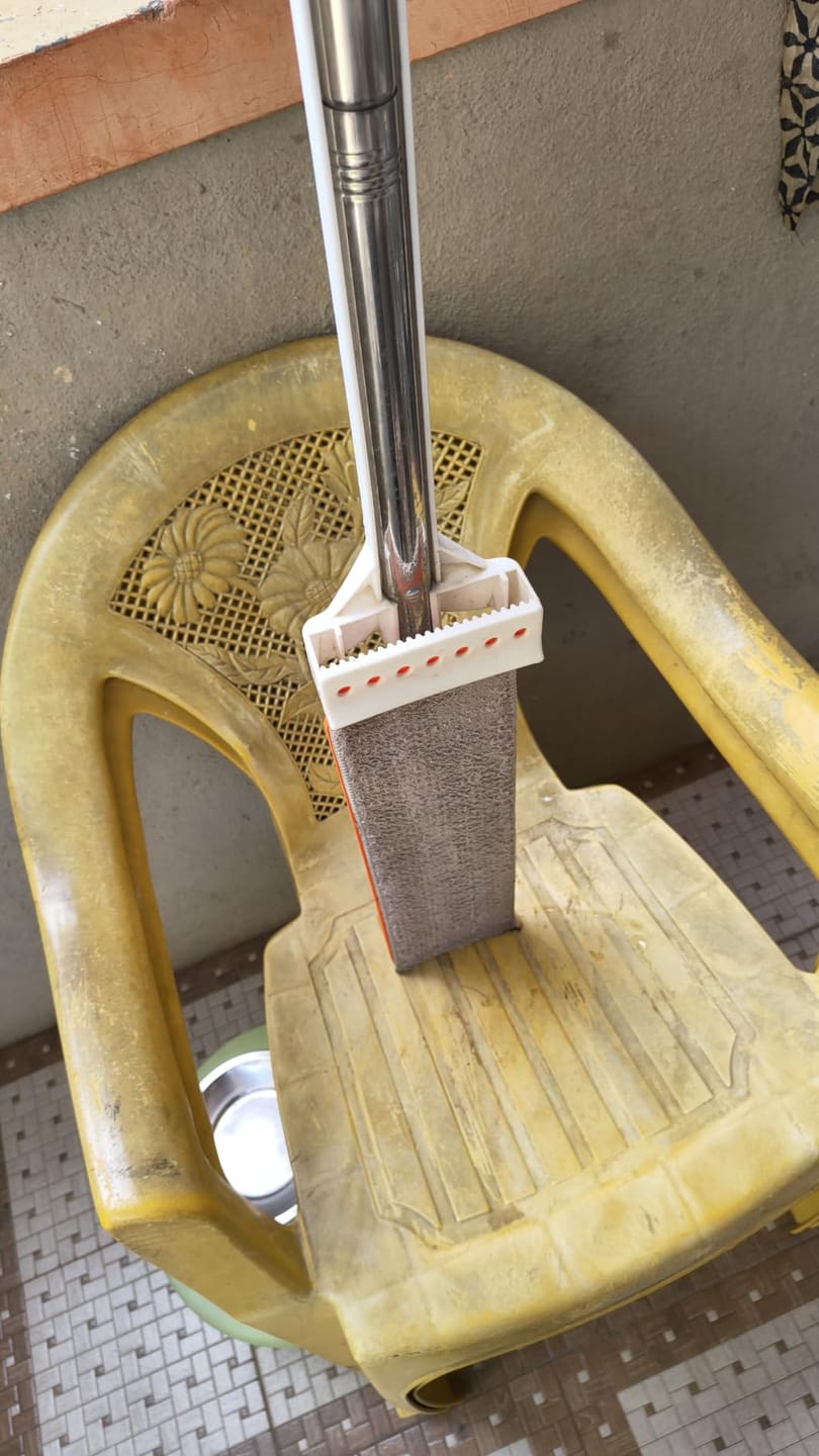 Customer photo review of 360° Flat Mop – Wet & Dry Floor Cleaner