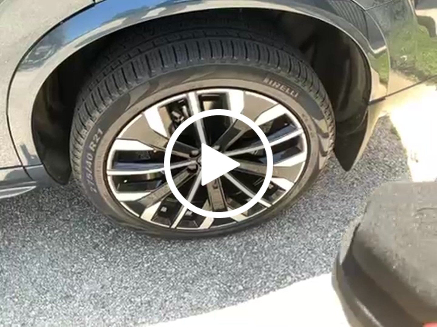 Customer video review of Comfort Grip Tire Applicator