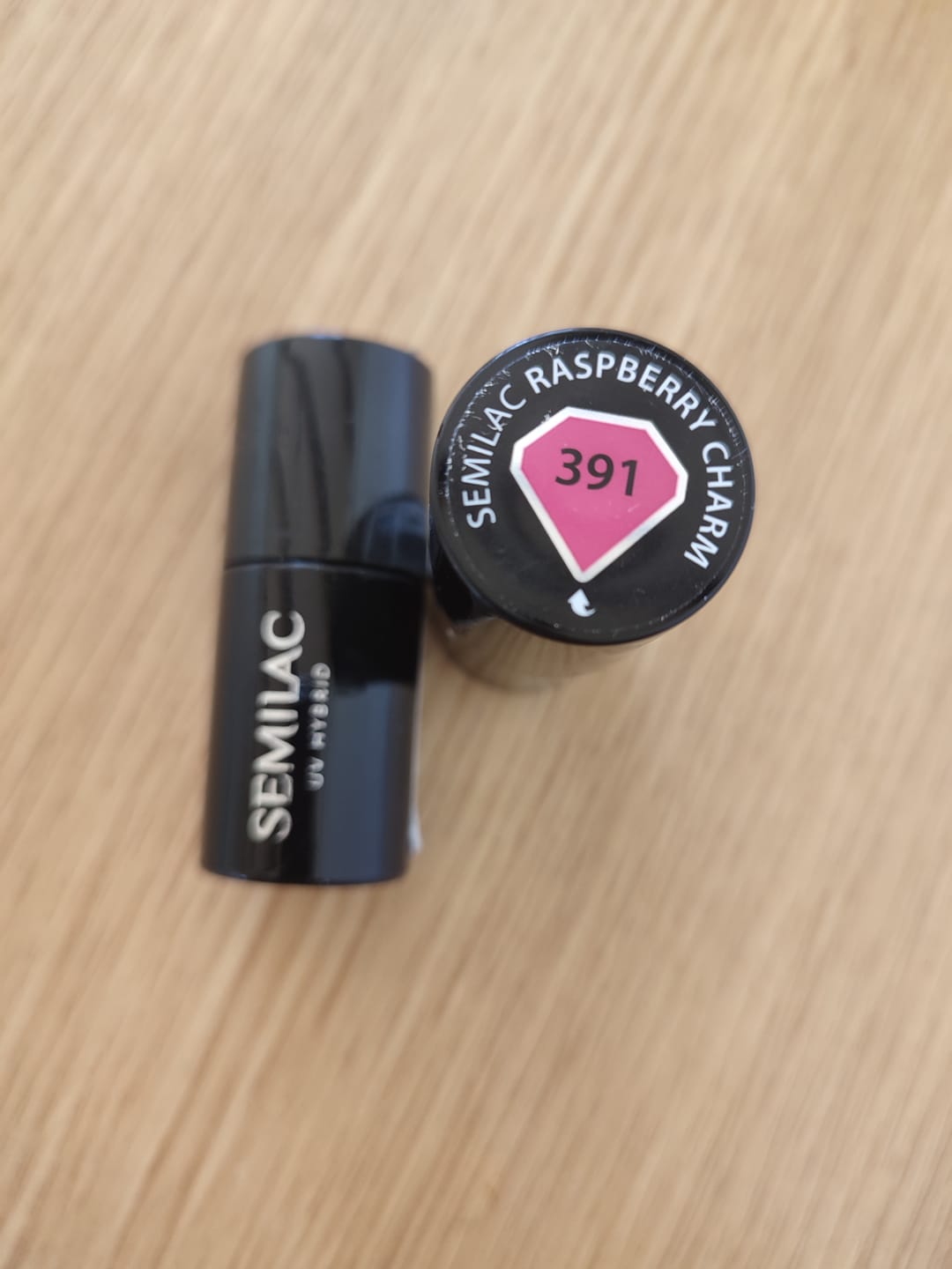 Customer photo review of Semilac 391 Raspberry Charm UV Gel Polish