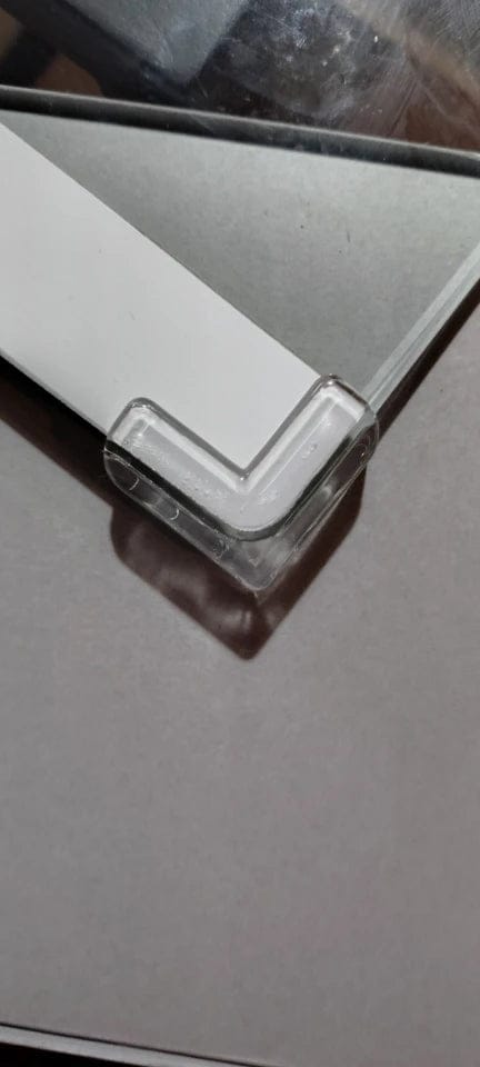 Customer photo review of Silikonska zaštita za ivice i ćošak stola 1+1 GRATIS (20 kom)