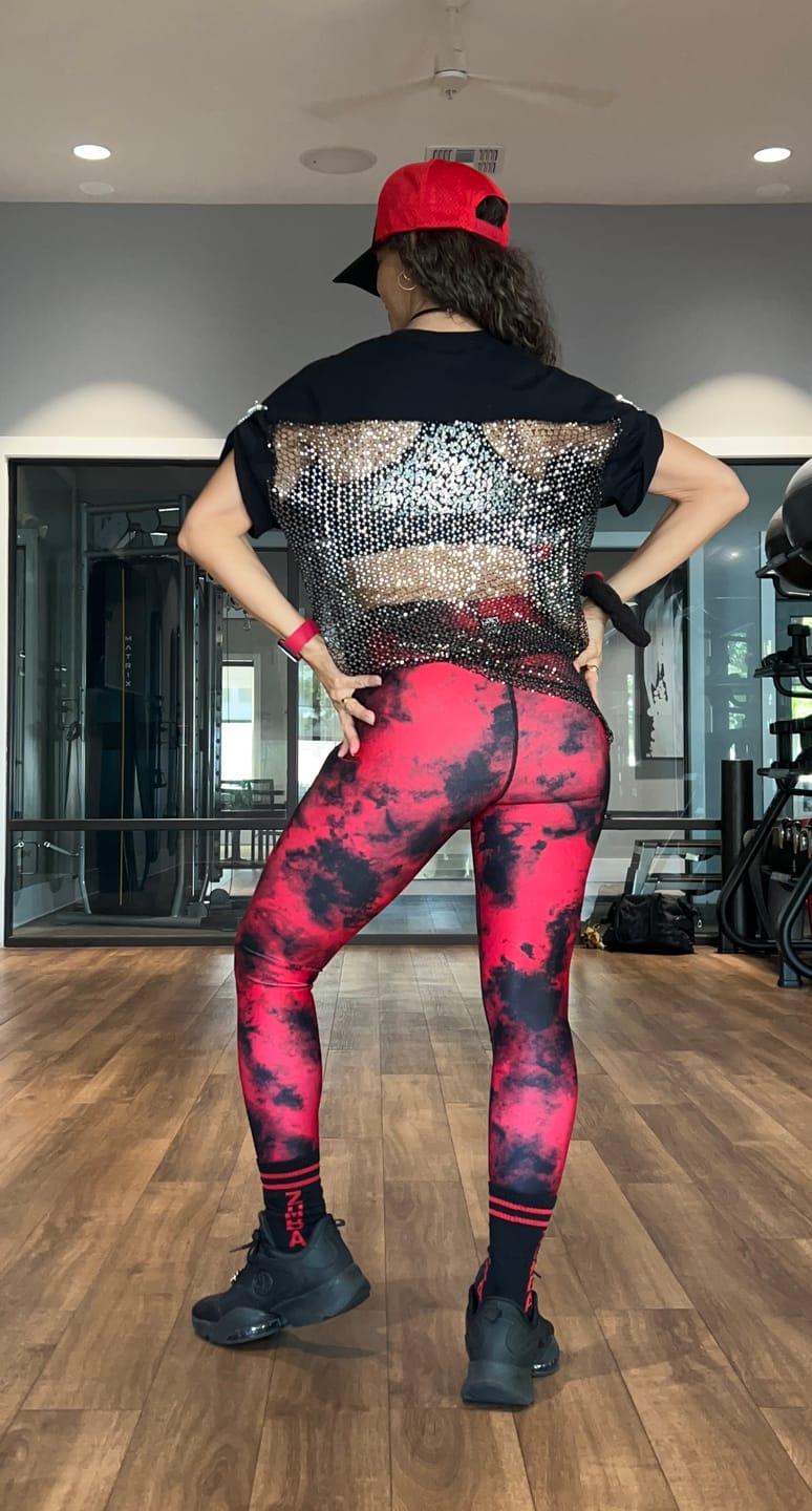 Customer photo review of Rock 'n' Roll Oversized Long Mesh Top