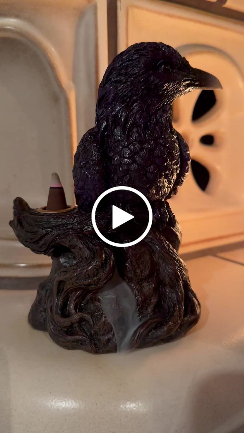 Customer video review of Rückfluss Räucherkegel Halter Rabe – Gotischer Backflow-Halterung