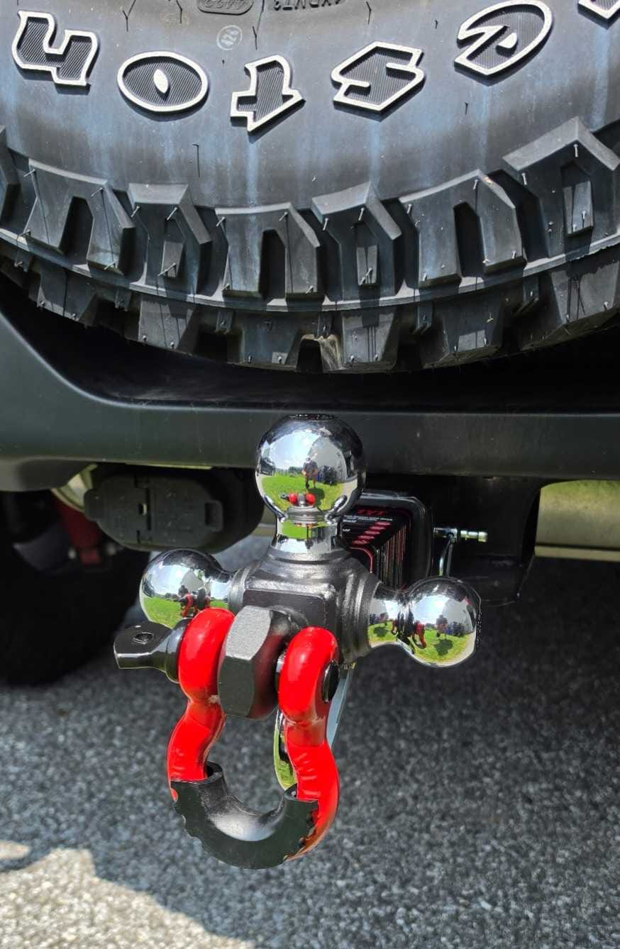 Customer photo review of TYT Tri Ball Mount Trailer Hitch with Tow Hook & Shackle