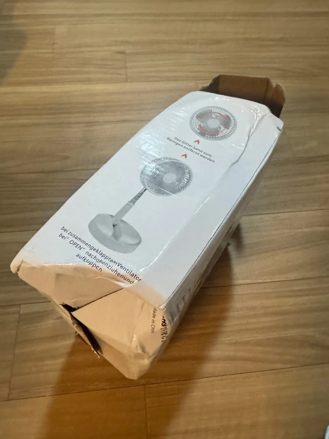Customer photo review of Rechargeable Oscillating Desk Fan with Five Speeds