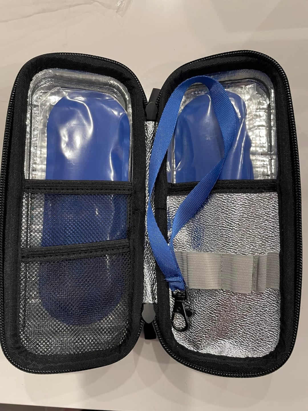 Customer photo review of Sekors® Dijital Göstergeli Soğutmalı İlaç Çantası