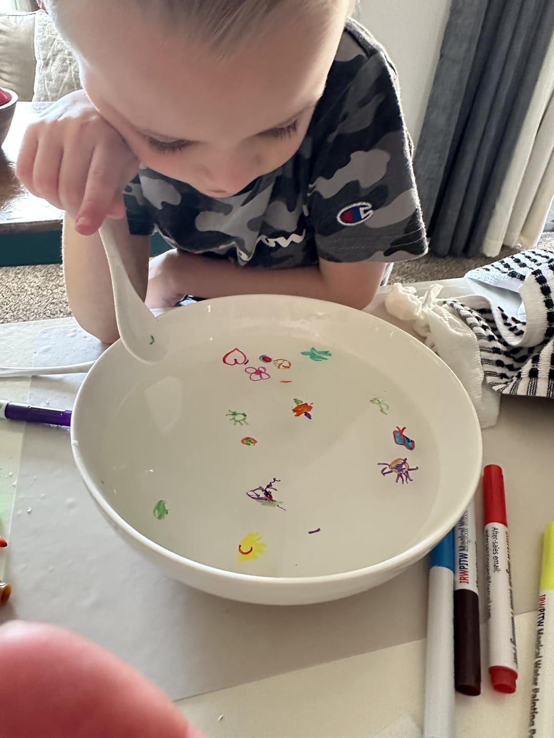Customer photo review of FloatArt™ – Magic Floating Water Drawing Set
