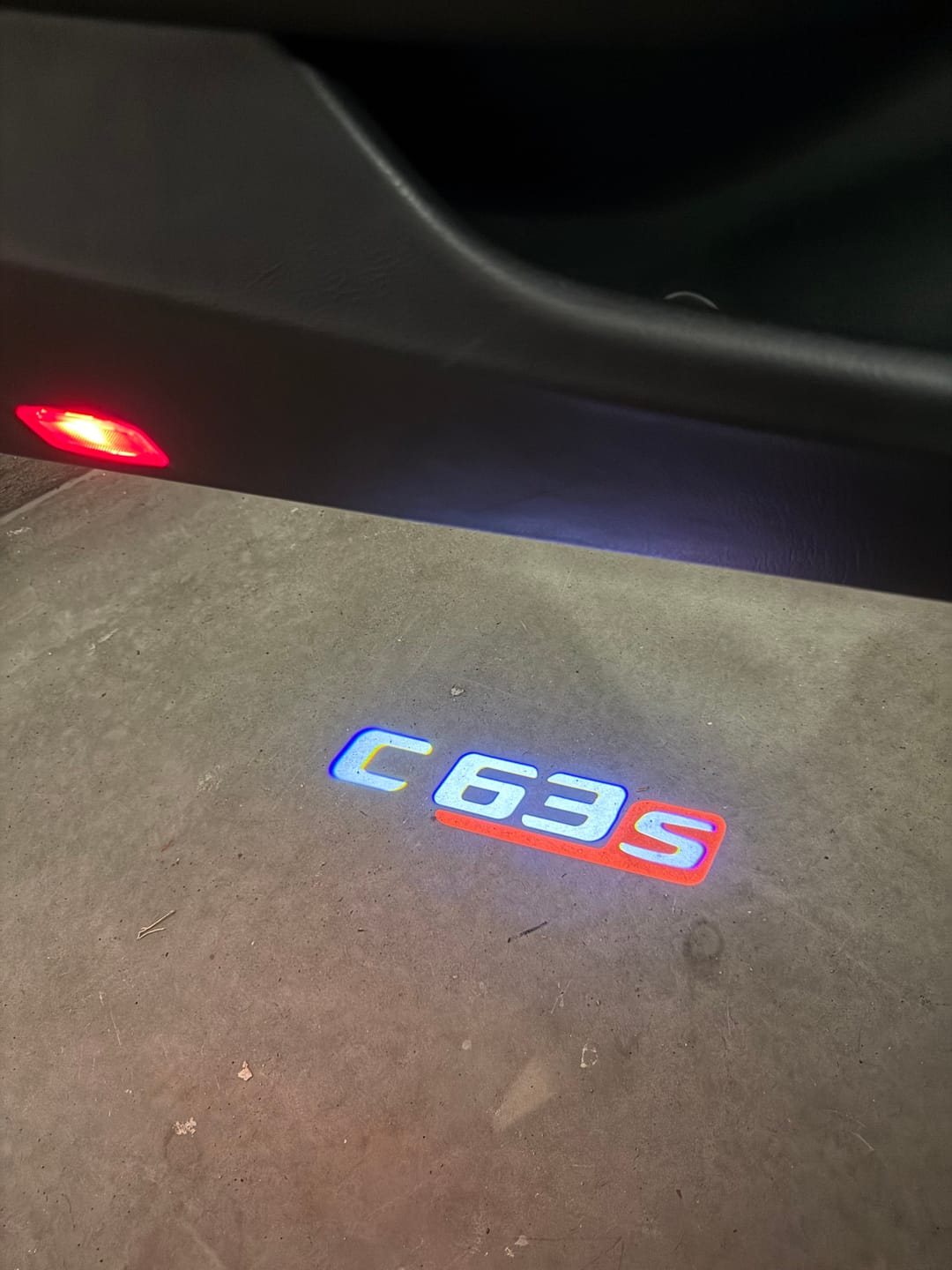 Customer photo review of MERCEDES DOOR LIGHTS