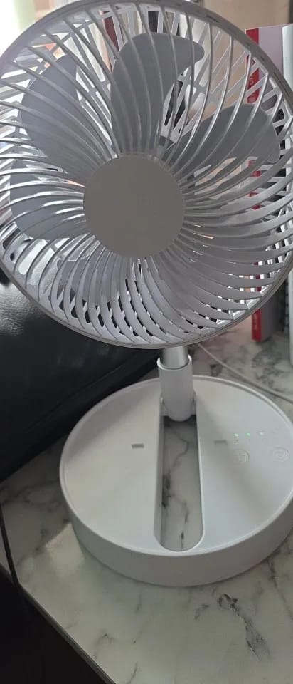 Customer photo review of Foldable USB Rechargeable Fan with Four Speeds and Timer